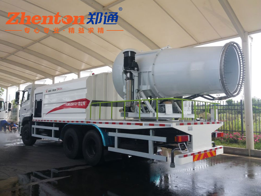 車載式霧炮機.jpg 車載式霧炮機.jpg